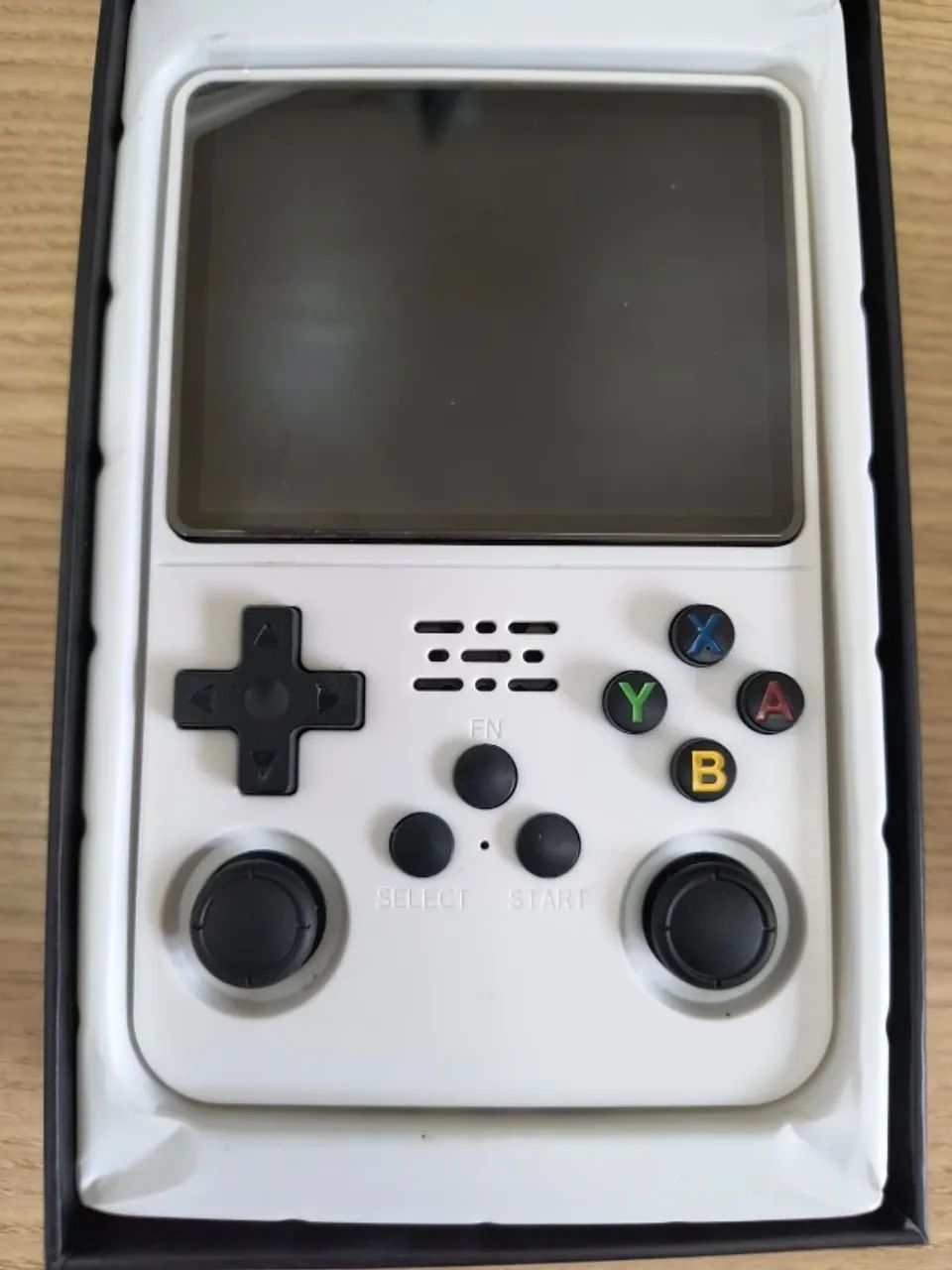 Console de jogos portátil retrô, videogame R36S com cartão de 128GB BRANCO