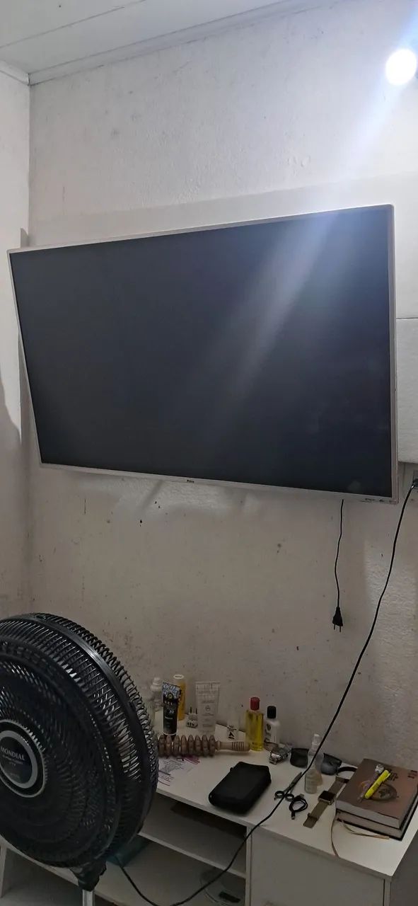 TV Philco Danificada 55 polegadas pra retirada de peças - Foto 3