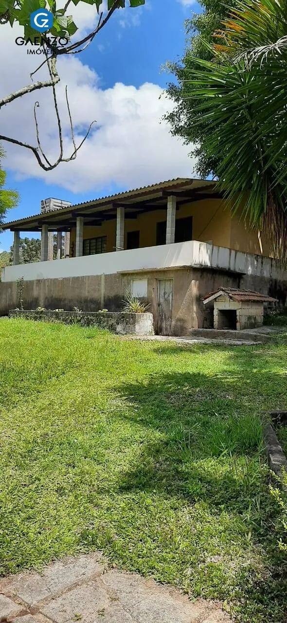 Sitio em Tapirai / SP