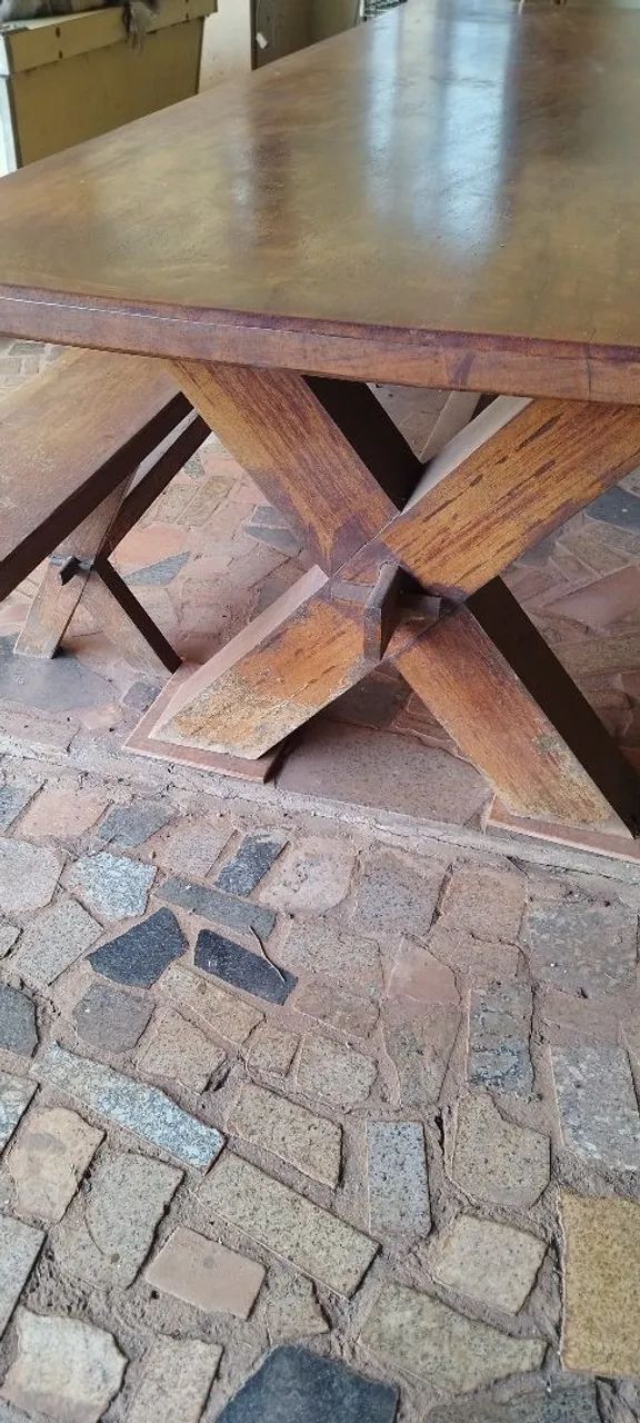 Mesa Rústica em Madeira Maciça - Foto 3