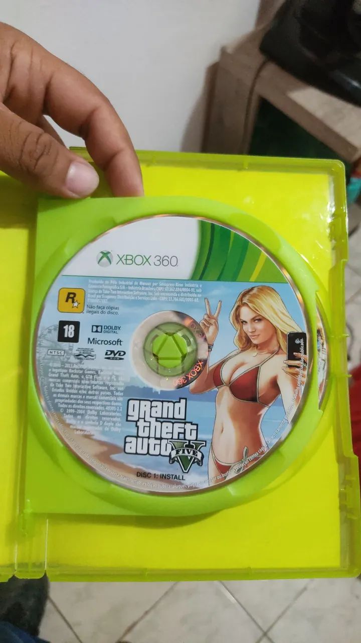 Controle de Xbox e jogo  - Foto 2
