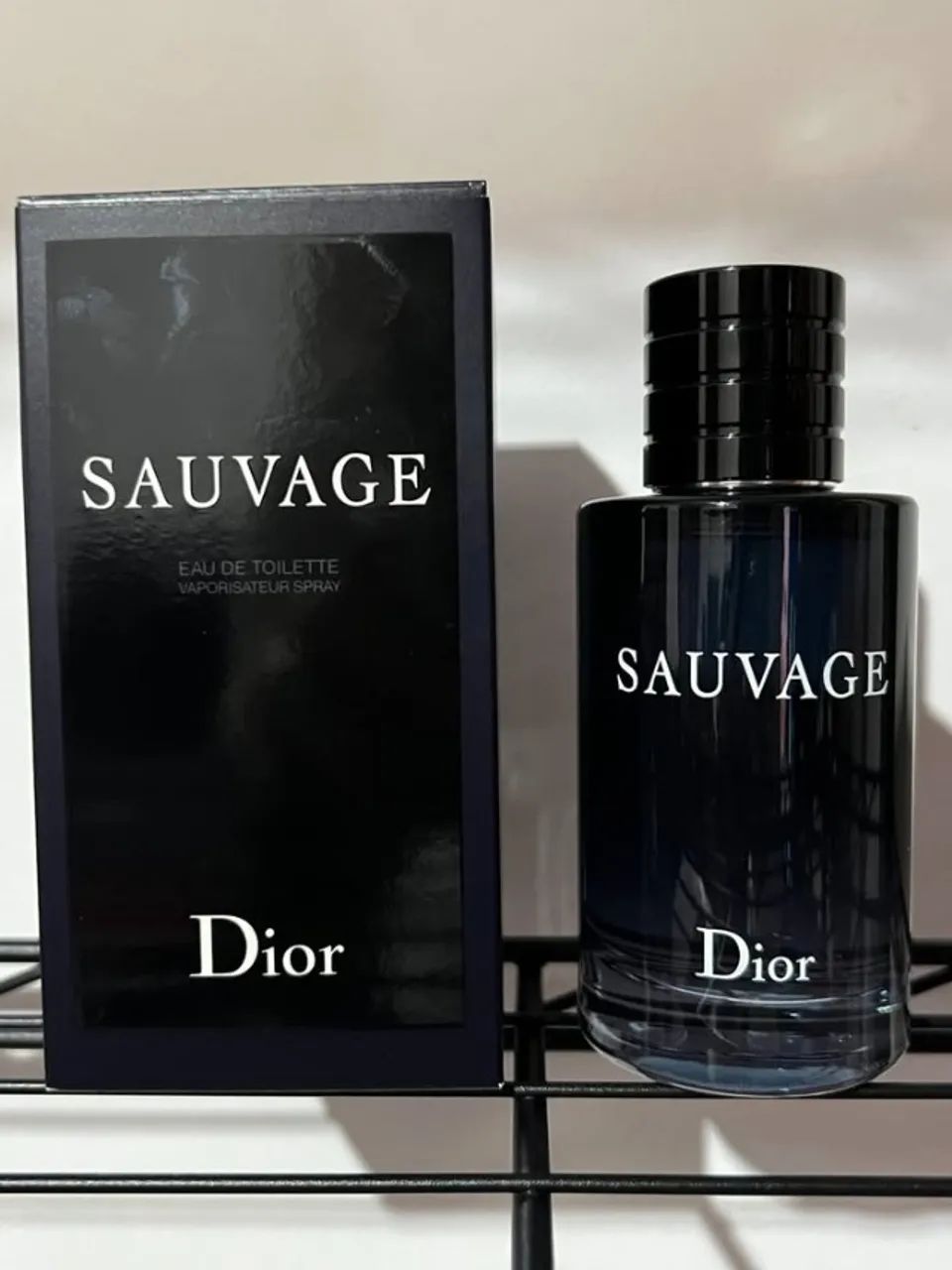 Perfume Dior Sauvage EDT 100 ml - Foto 2