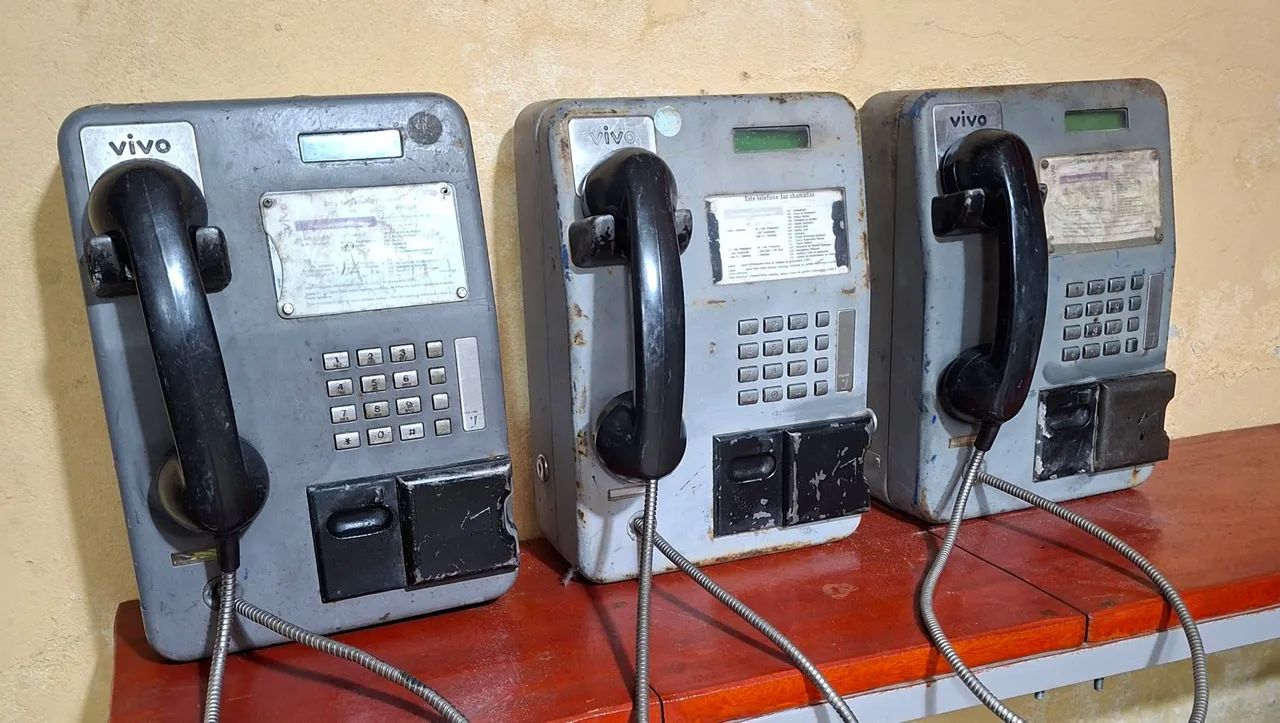 Aparelhos telefônico orelhão ( valor de cada) - Foto 2