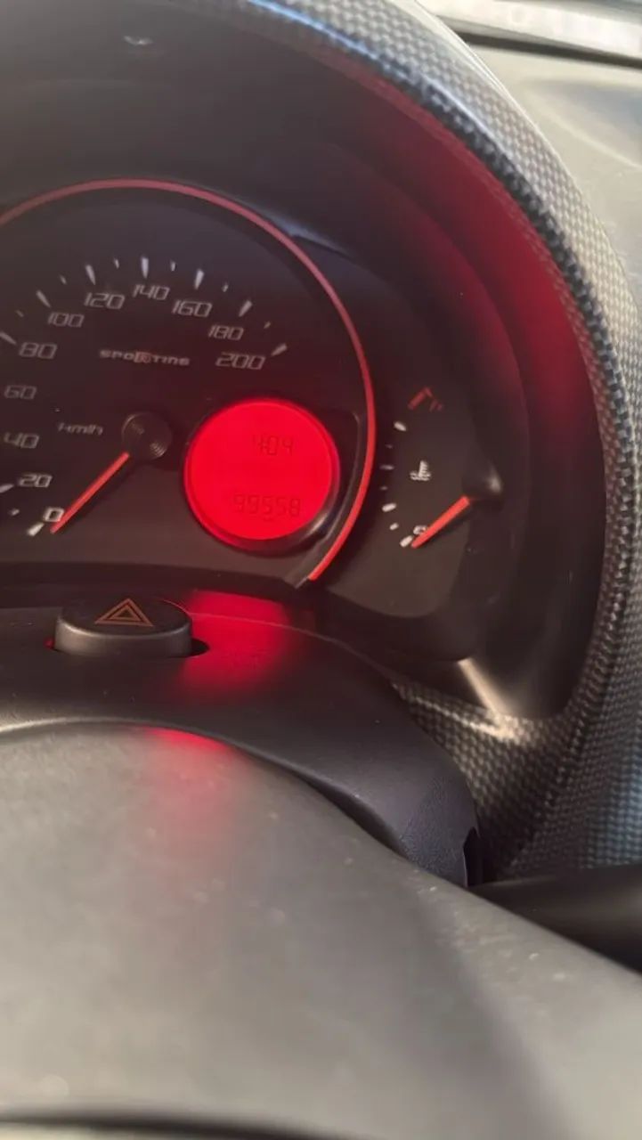 Fiat Uno Sporting 1.4 EVO Fire Flex 8V 4P 2012 - Foto 5