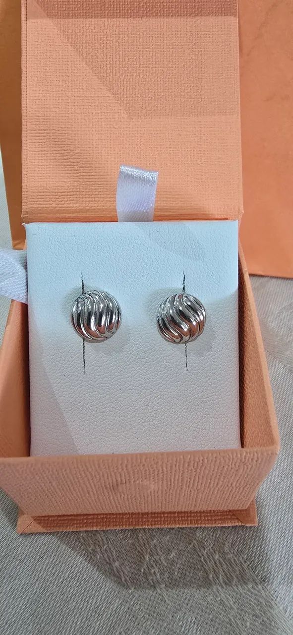 Brinco Vivara Life Ondas em Prata 925 Original. 