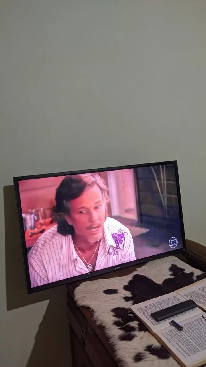 Smart TV Philco 32" - Ótimo Estado! - Foto 2