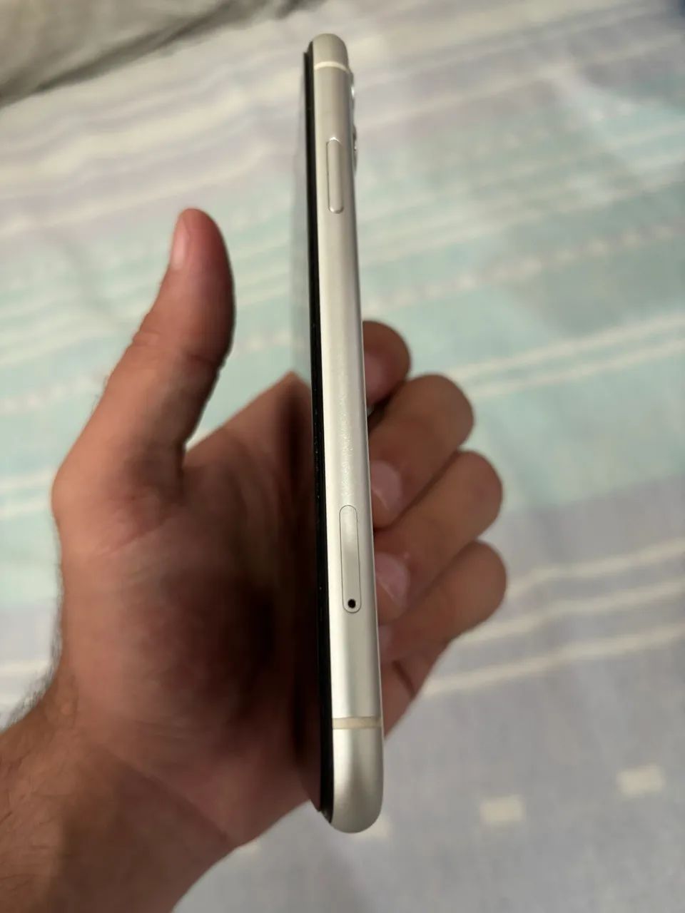 iPhone 11 64gb perfeito estado  - Foto 2