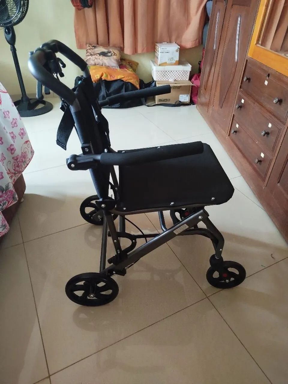 Cadeira de transporte  - Foto 2