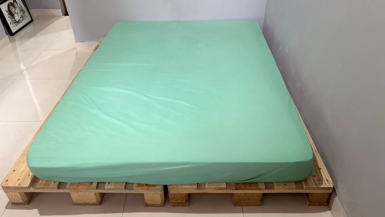 Cama de pallets de madeira - Foto 2