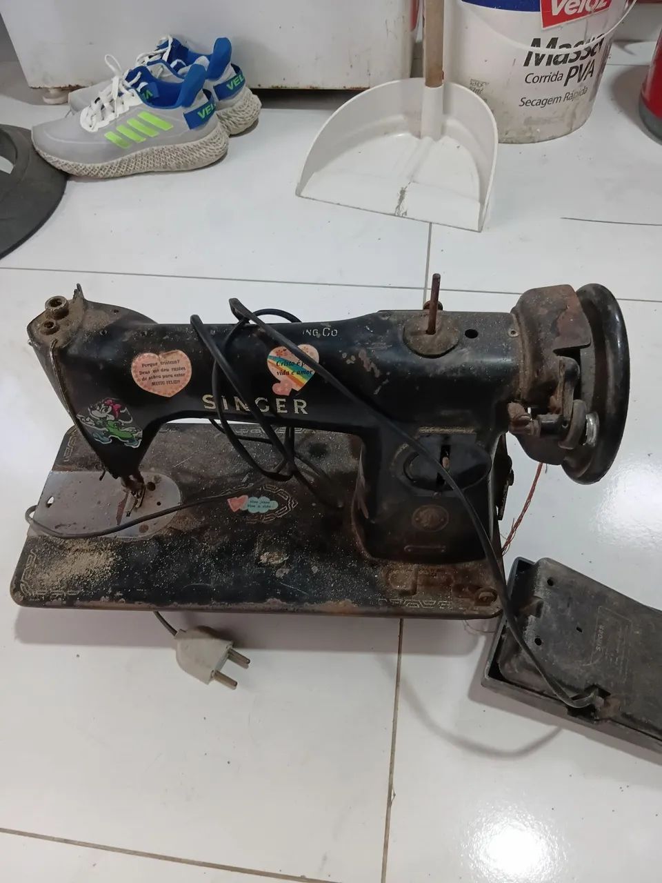 Maquina de costurar da marca singer  - Foto 3