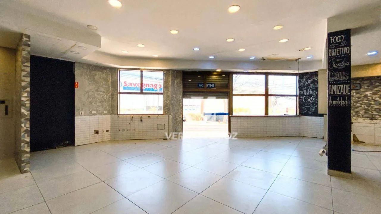 Ponto Comercial de Esquina com Estacionamento no Taquaral! - Foto 4