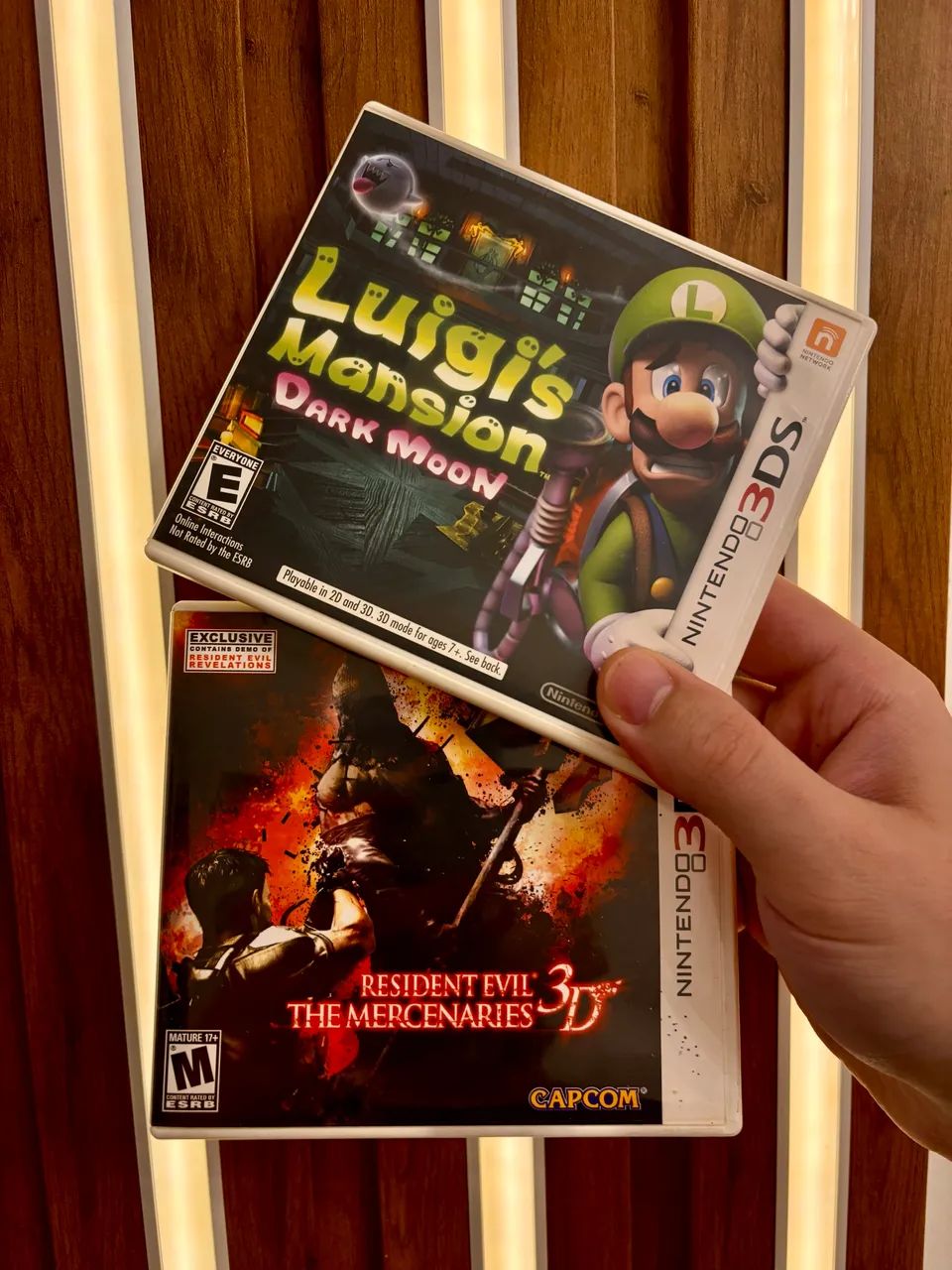 Lote de jogos Nintendo 3ds: Luigi Mansion e Resident Evil 