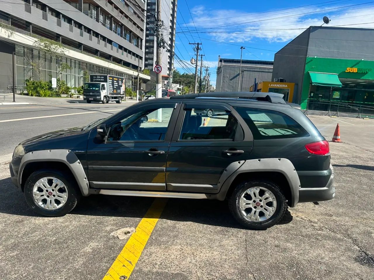 Fiat Palio Week.adv.lock.dualogic 1.8 Flex 2010 - Foto 4