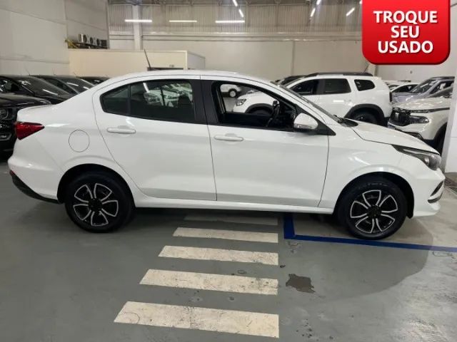Fiat Cronos Drive 1.3 8V Flex Aut. 2025 - Foto 2