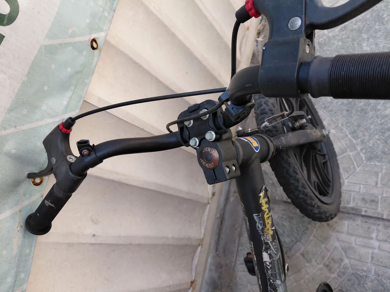Bicicleta infantil aro 16 - Foto 2