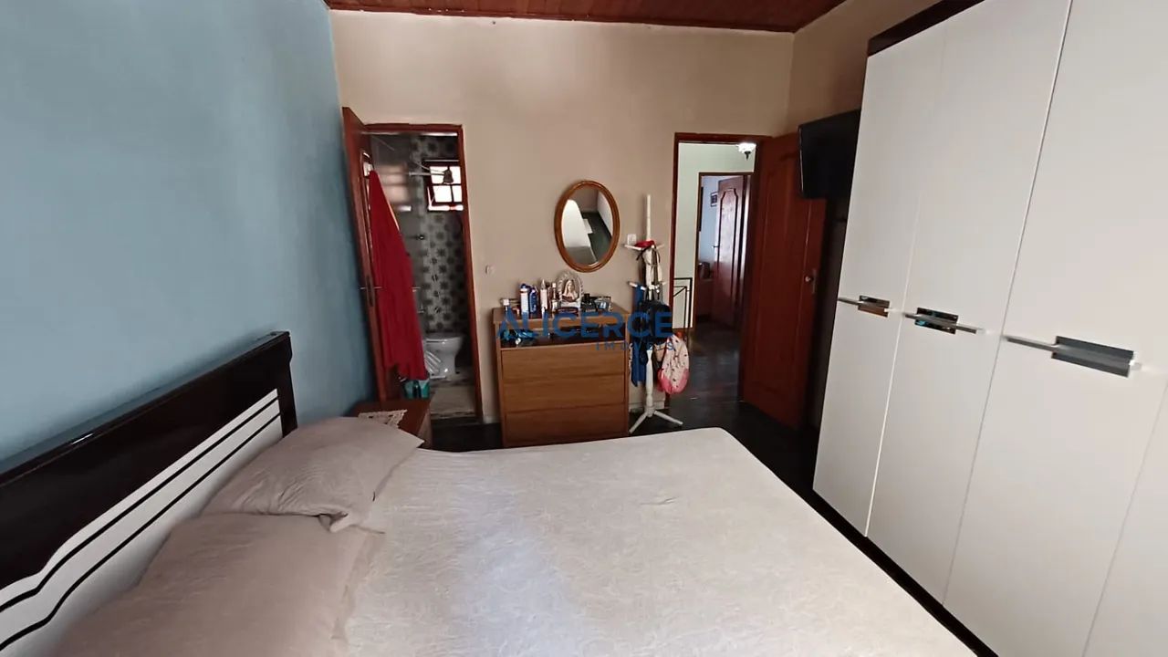 Excelente casa 3 quartos, com suíte, garagem para 3 carros. IMÓVEL TODO MOBILIADO!!! - Foto 7