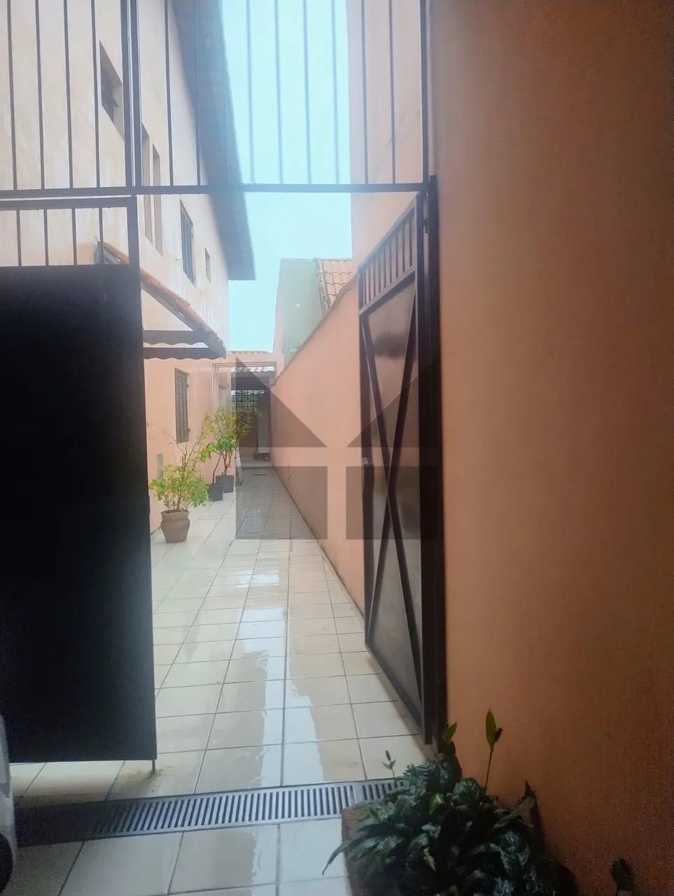 Casa à Venda em Cidade Intercap, Taboão da Serra, 3 Dorms, 169m² - Foto 2