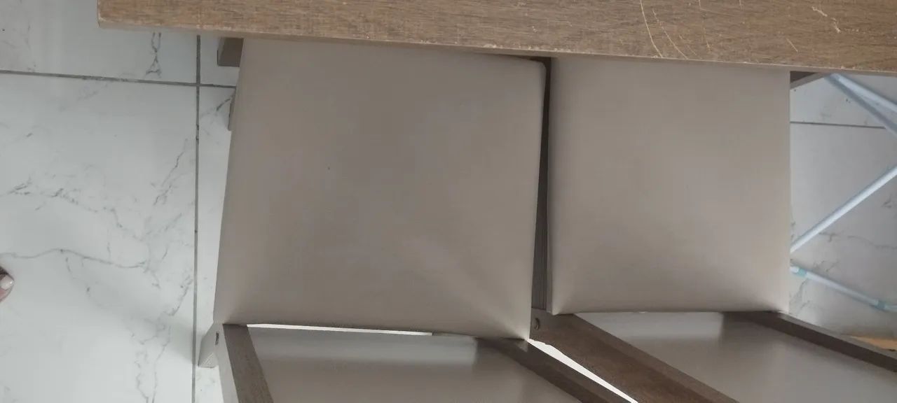 Mesa de jantar com 4 cadeiras  - Foto 3