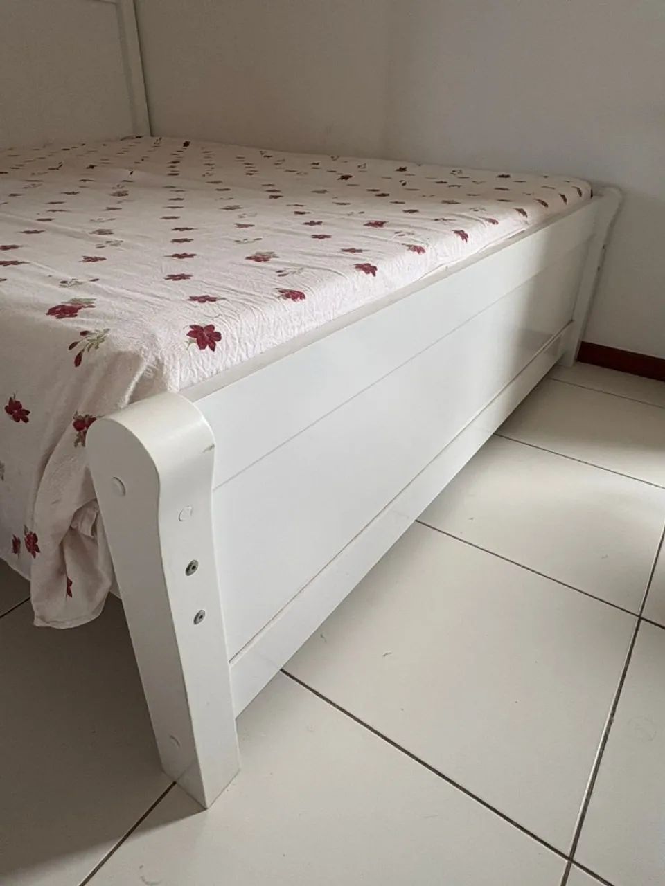 Aceito proposta!! Cama queen com cabeceira - Foto 2