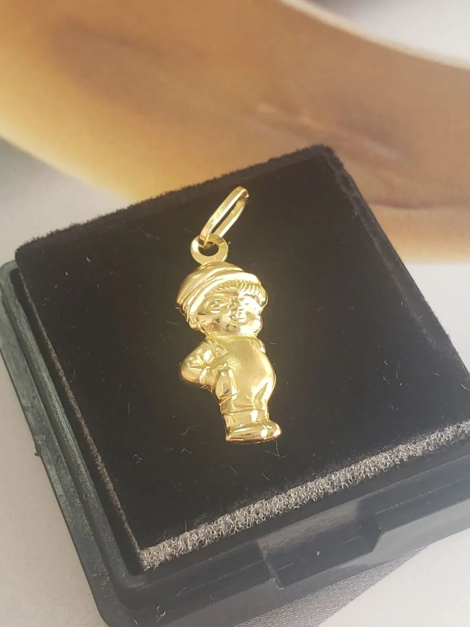 Pingente Menino Ouro 18k  - Foto 4