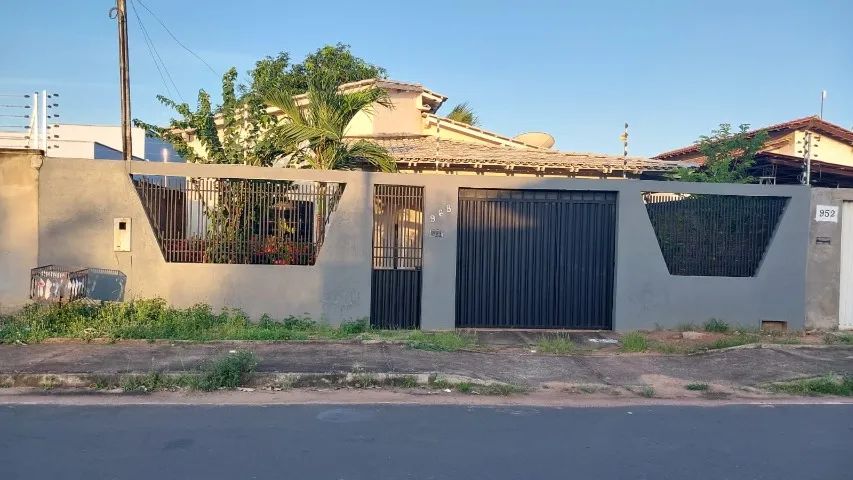 Casa para alugar no Bairro Cidade Satélite 