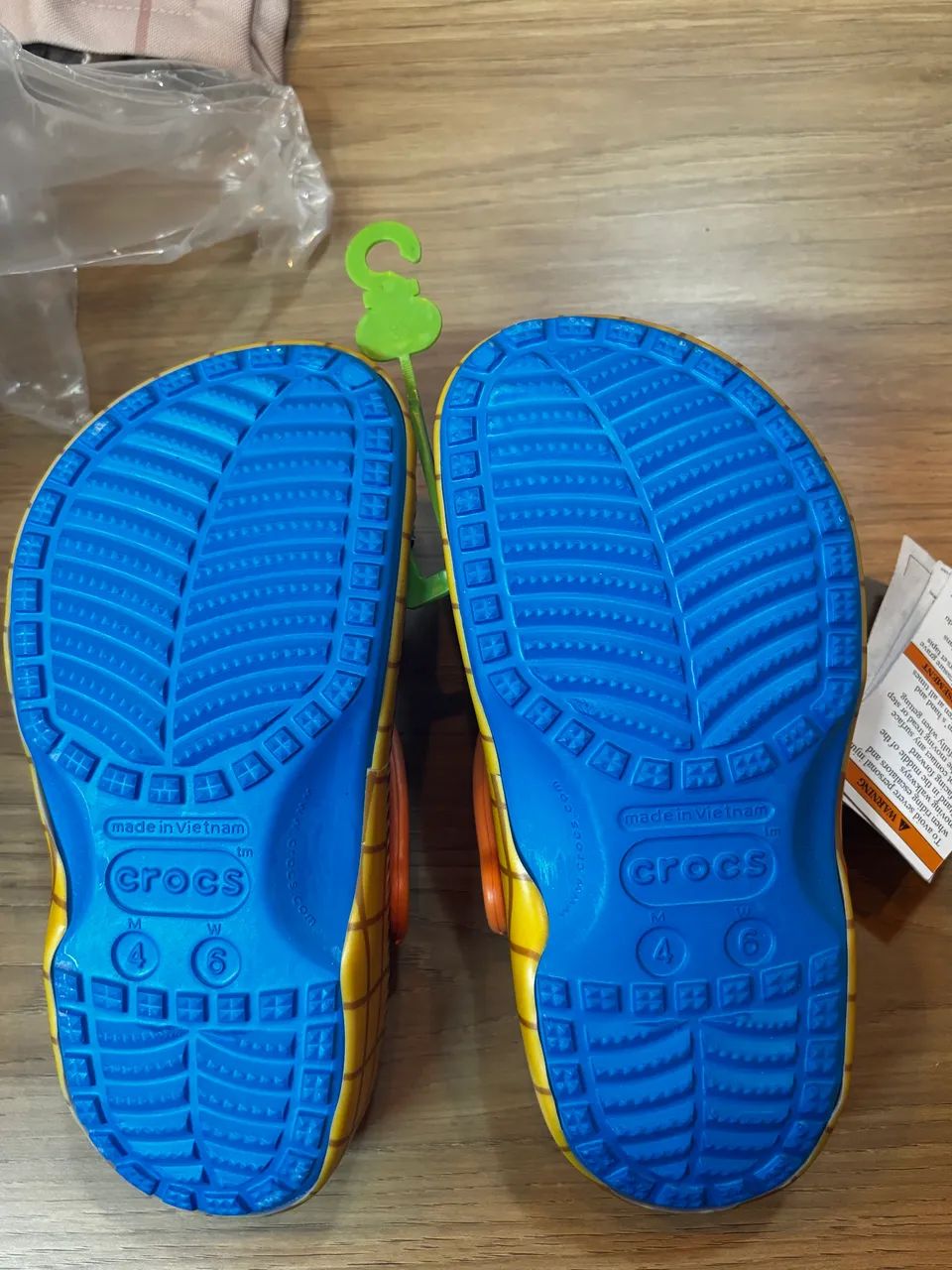 crocs woody 35