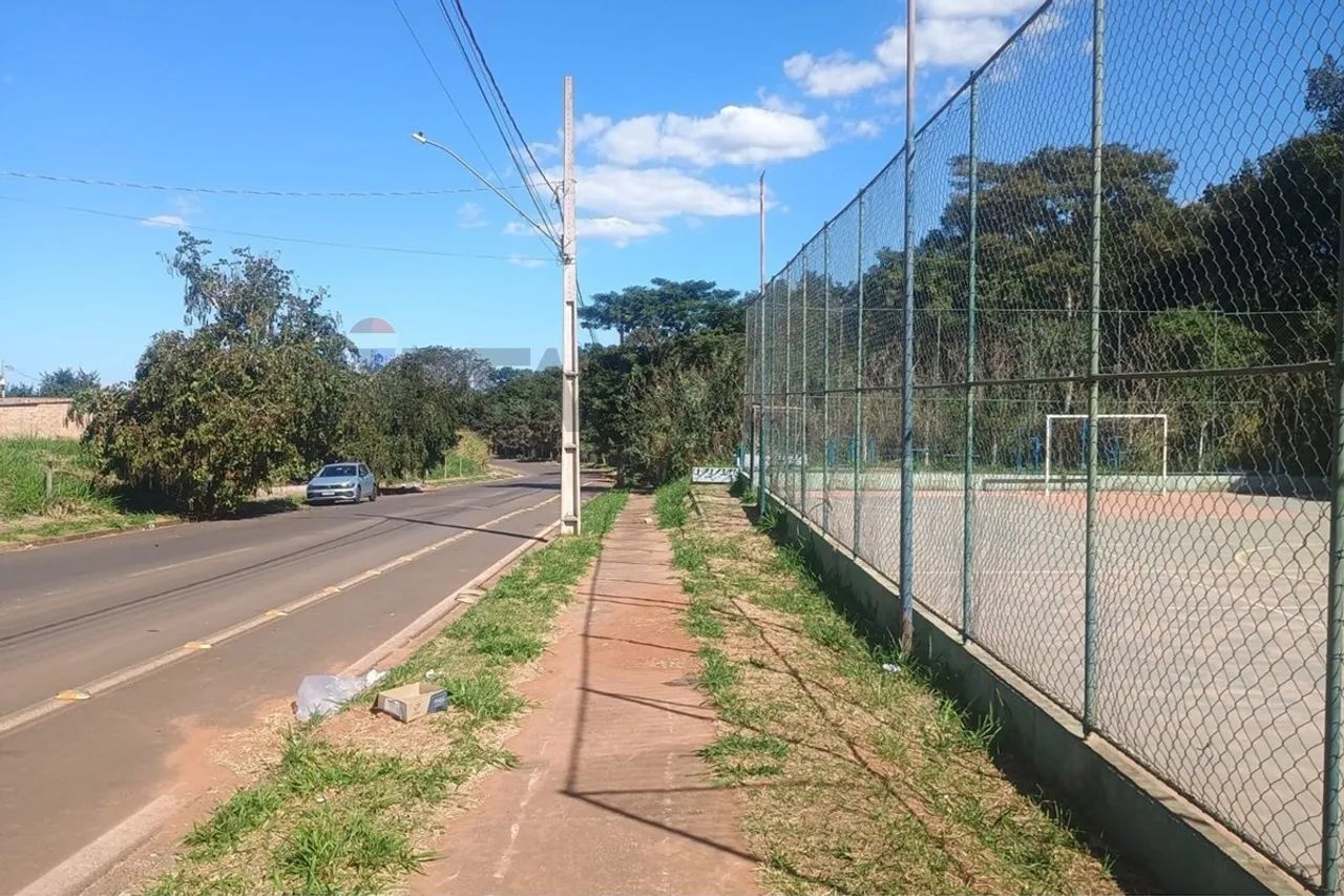 "Invista em Uberaba: Terreno Promissor à Venda!" - Foto 3