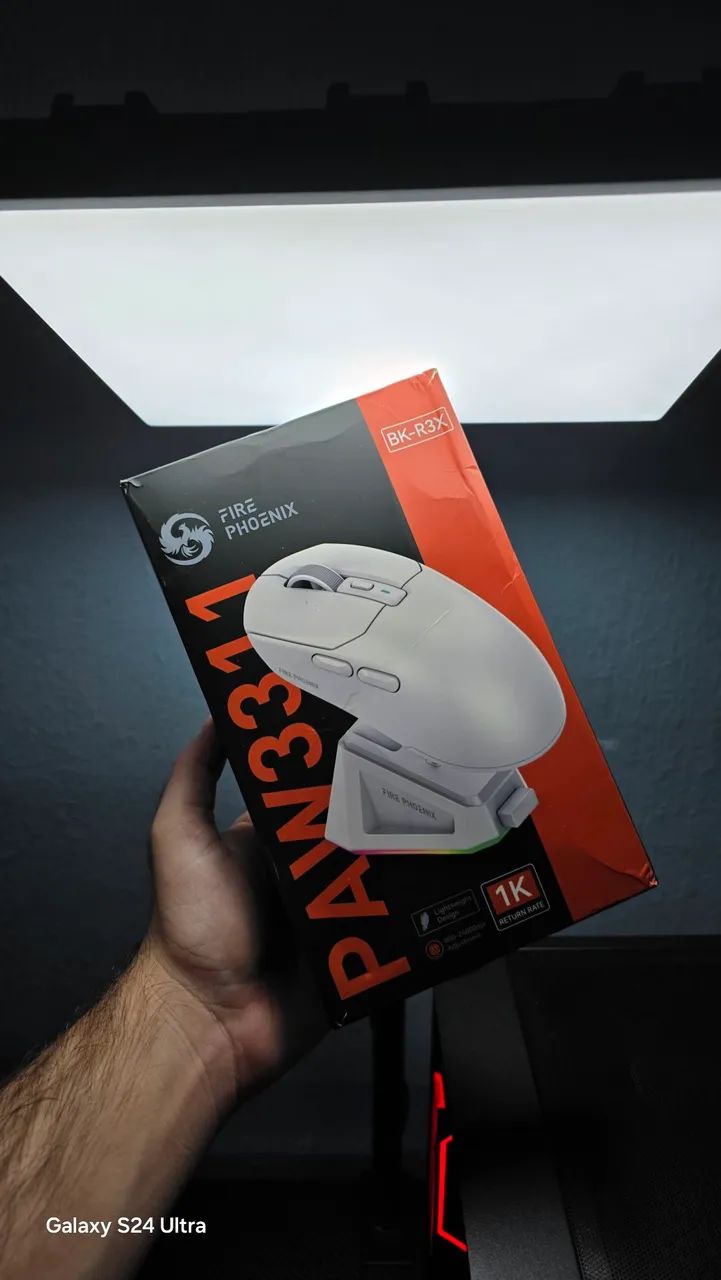Mouse Fire Phoenix BK-R3X sensor Paw 3311 com base de carregamento 