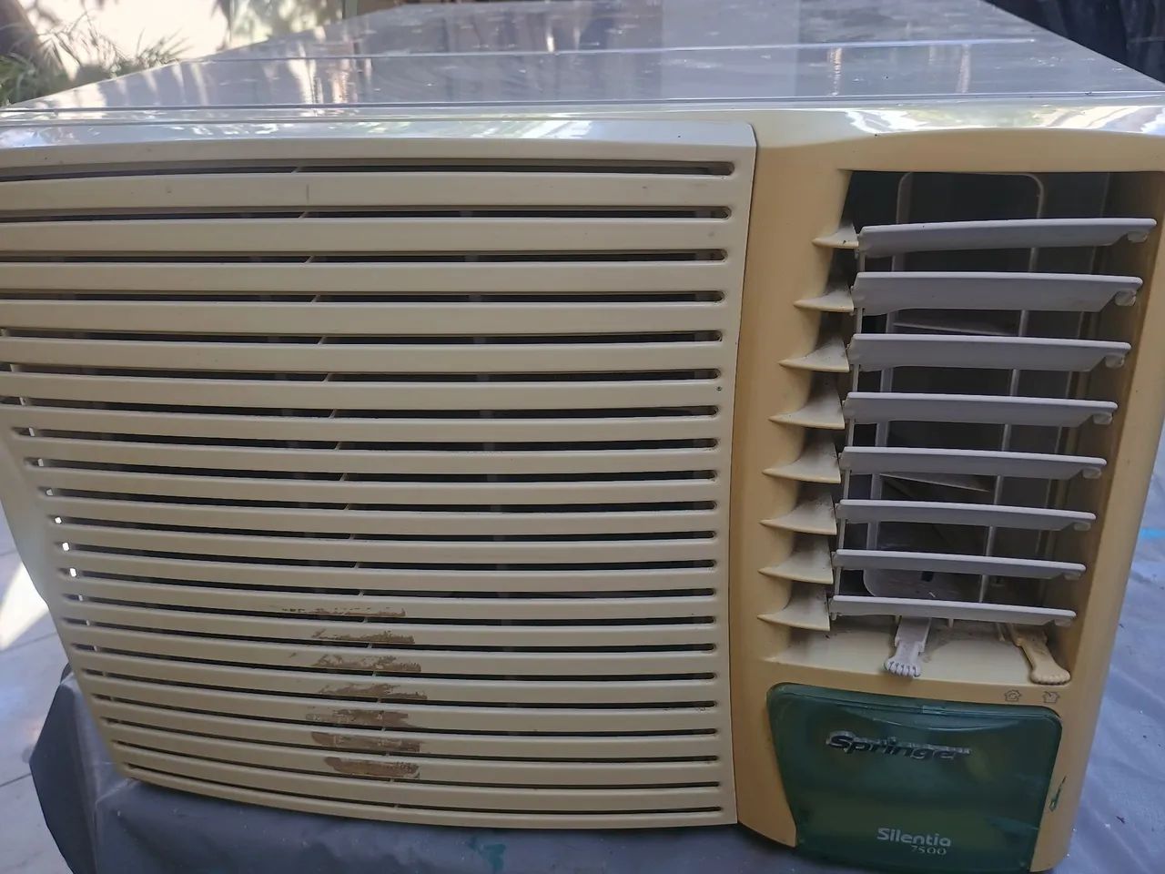 Vende-se ar-condicionado 