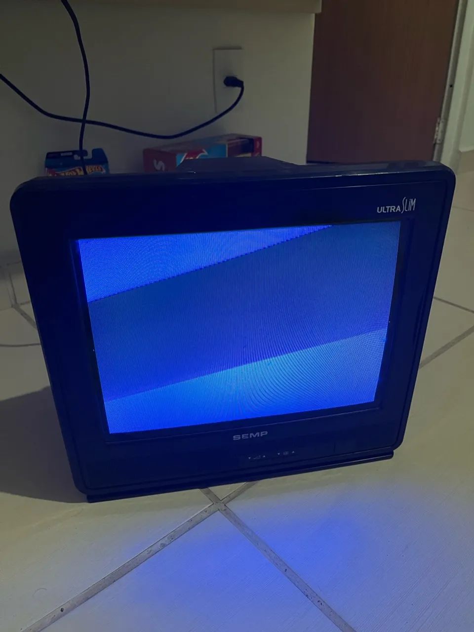 Tv de tubo 14 polegadas ultra slim - Foto 4