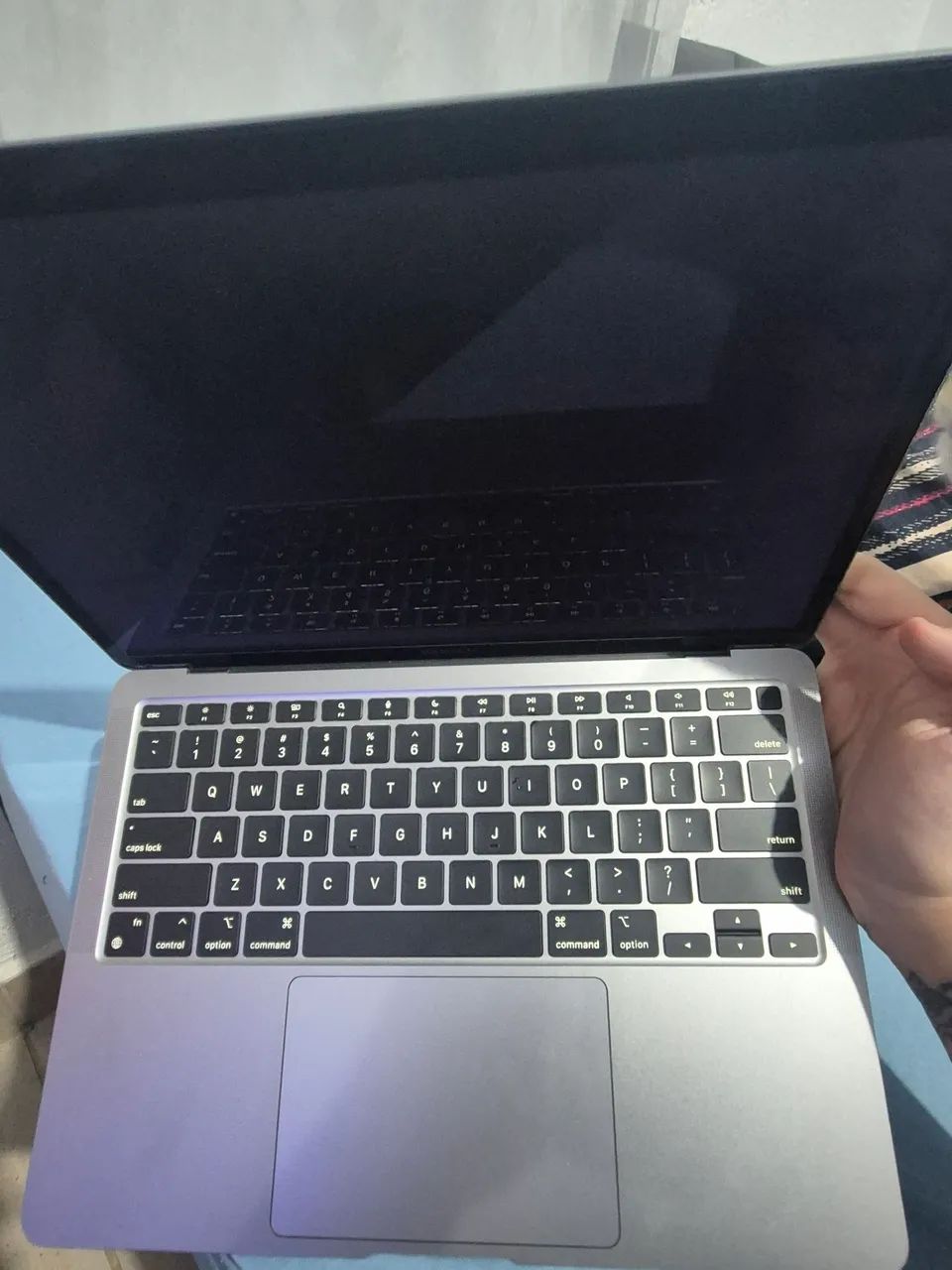 Macbook air m1 2020 modelo a2337