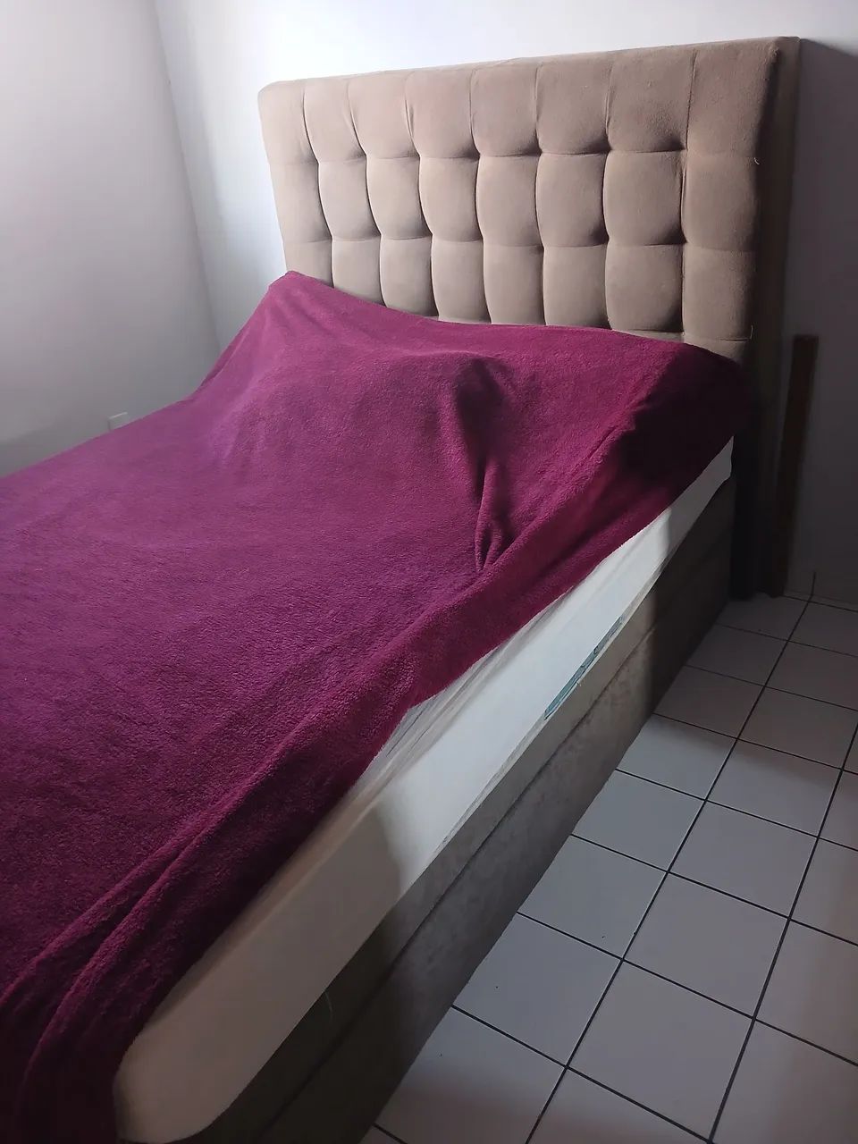 Cama com Cabeceira