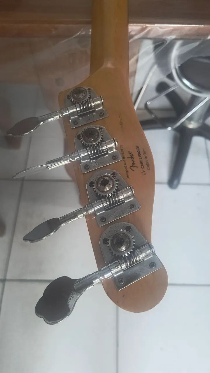 Baixo precision bass regular - Foto 3