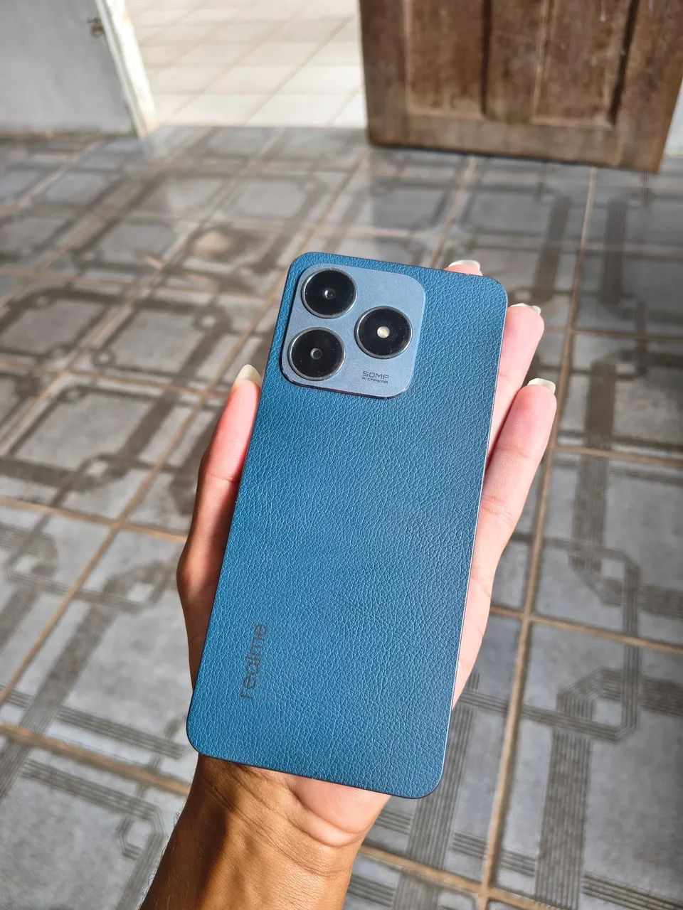 Realme c63 