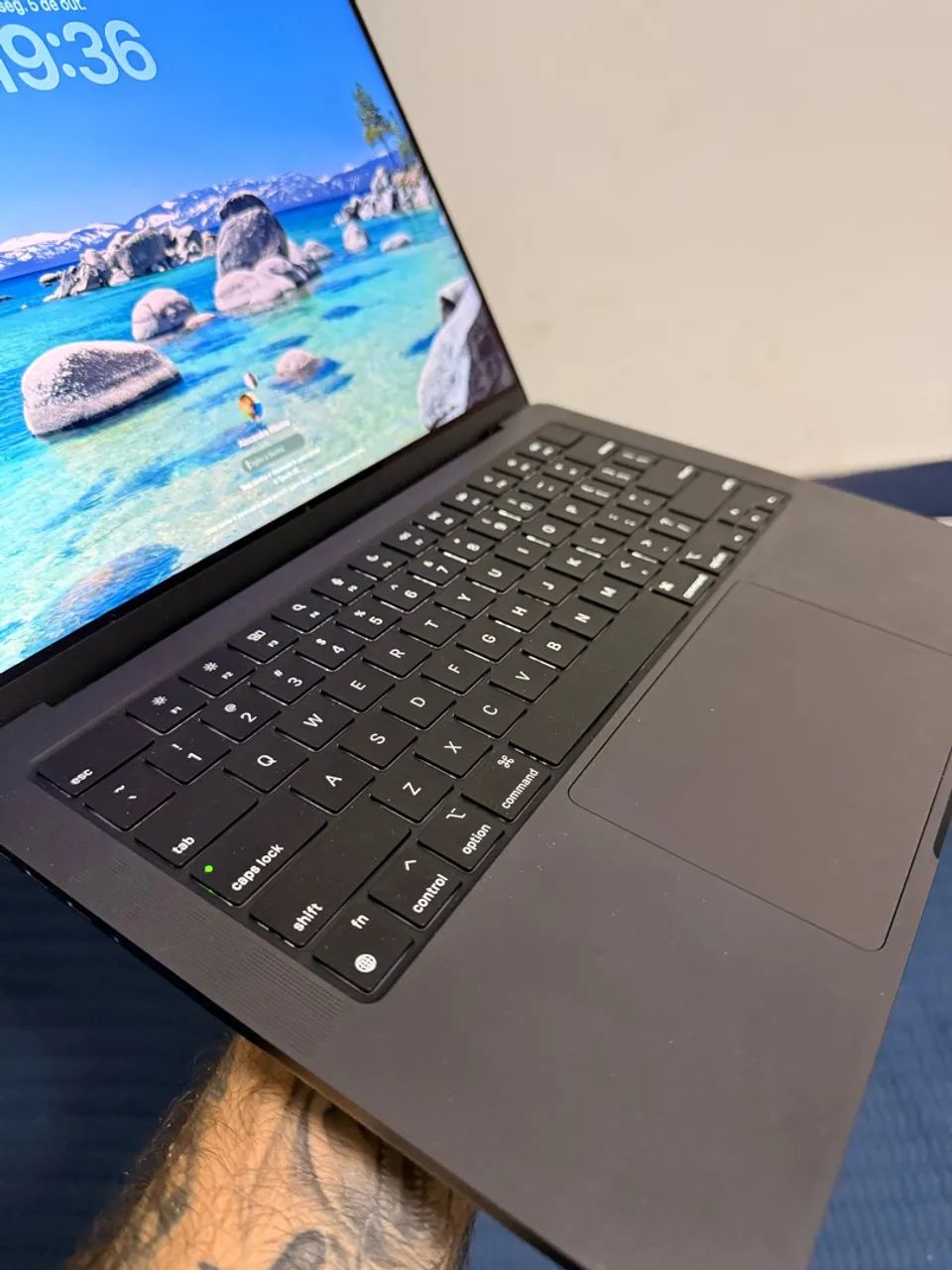 MacBook Pro M3 Pro 18GB RAM  - Foto 5