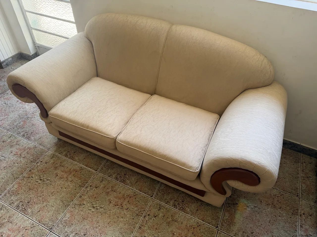 Sofá 2 lugares - Foto 2