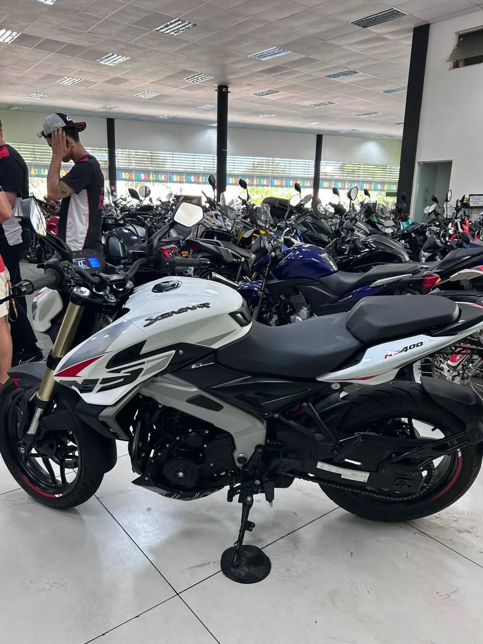BAJAJ DOMINAR NS400Z - Foto 5