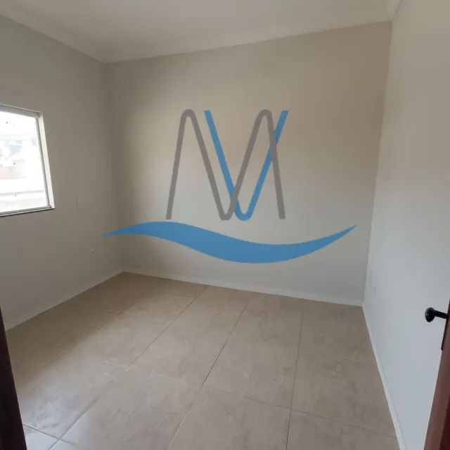 Apartamento para Locação - 2 Quartos com Varanda e 2 Vagas de Garagem