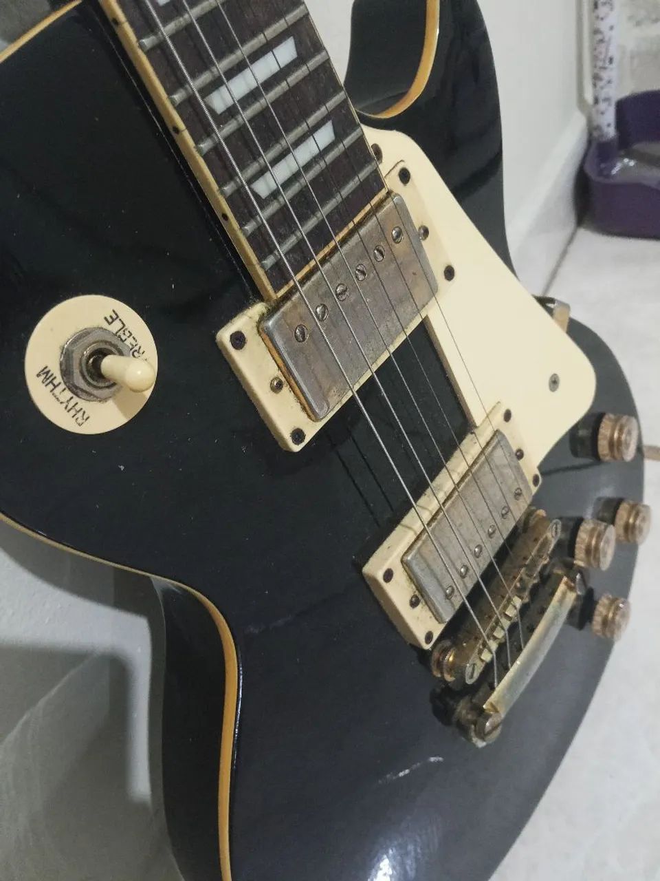 Guitarra Les Paul Dolphin - Foto 3