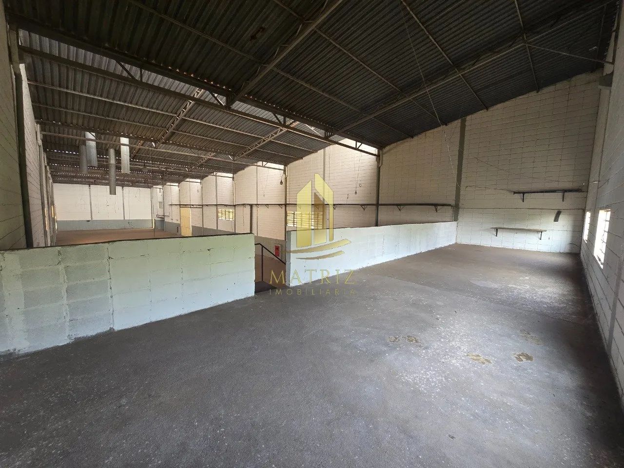 Vende Barracão Distrito Industrial - Foto 4