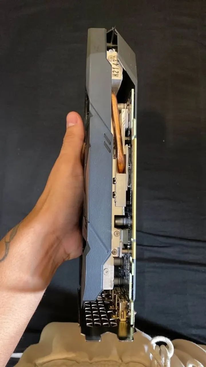 GTX 1660 SUPER 6GB - Foto 4