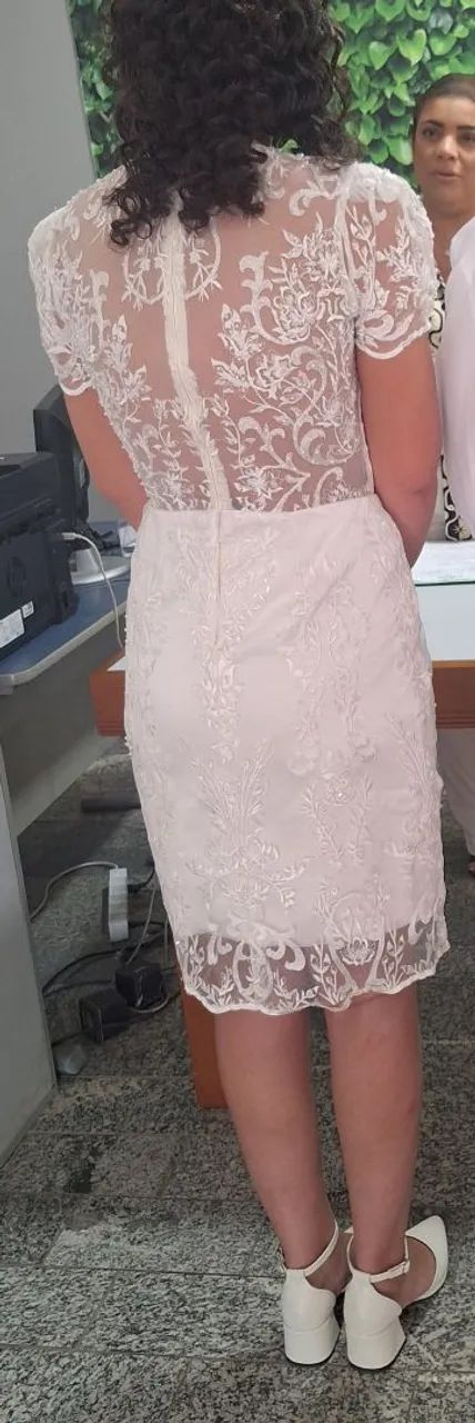 Vestido de noiva usado uma vez - Foto 2