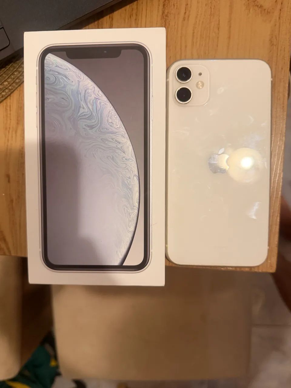 iPhone XR  - Foto 2
