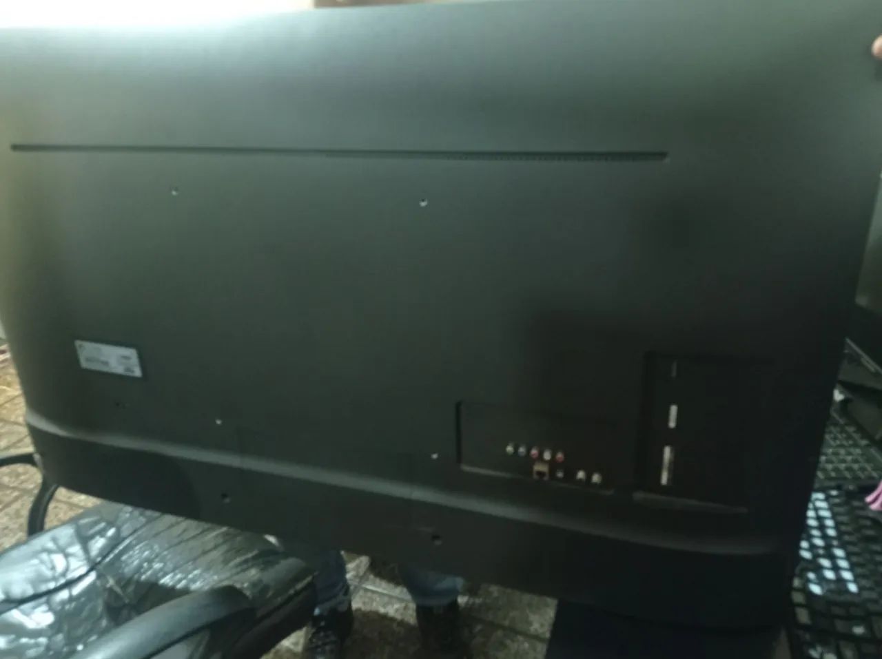 Vendo esta TV LG SMART 49 POLEGADAS  - Foto 4