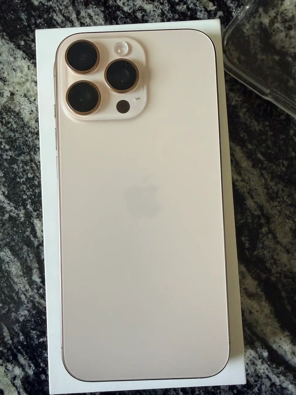 iPhone 16 Pro Max  - Foto 2