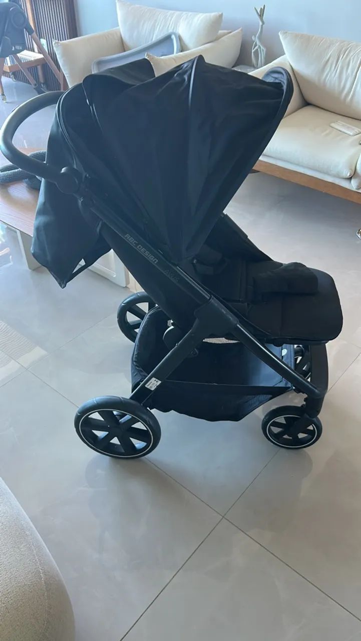 Carrinho de bebê.  - Foto 2