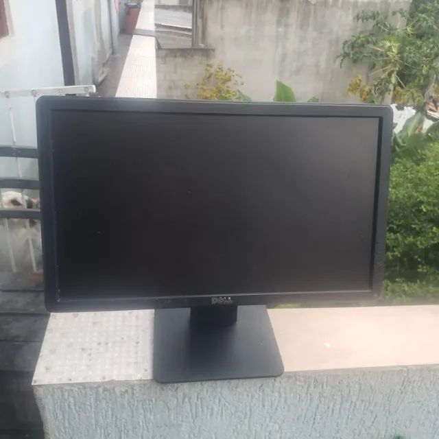 monitores LG Samsung Dell  e um positivo  - Foto 6