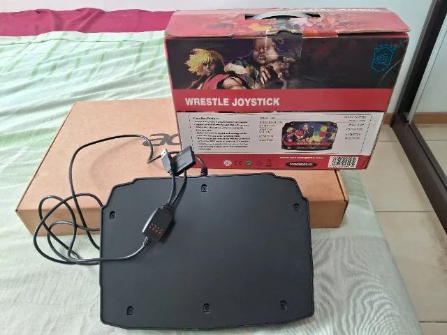 Super controle Arcade/Fliperama Portátil - Compatível Com PC , Ps2 E Ps3(NÃO VEM JOGOS). - Foto 2