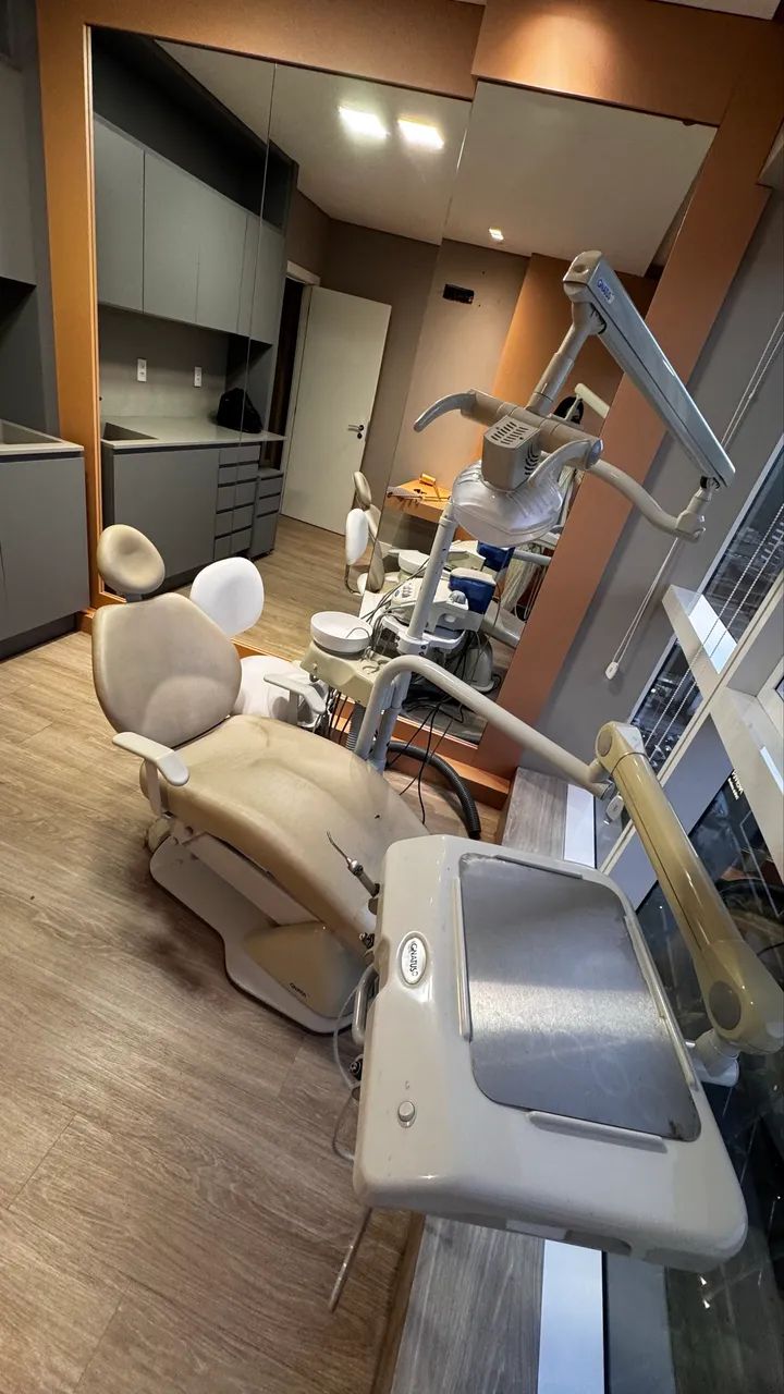 Cadeira odontológica + compressor  - Foto 4