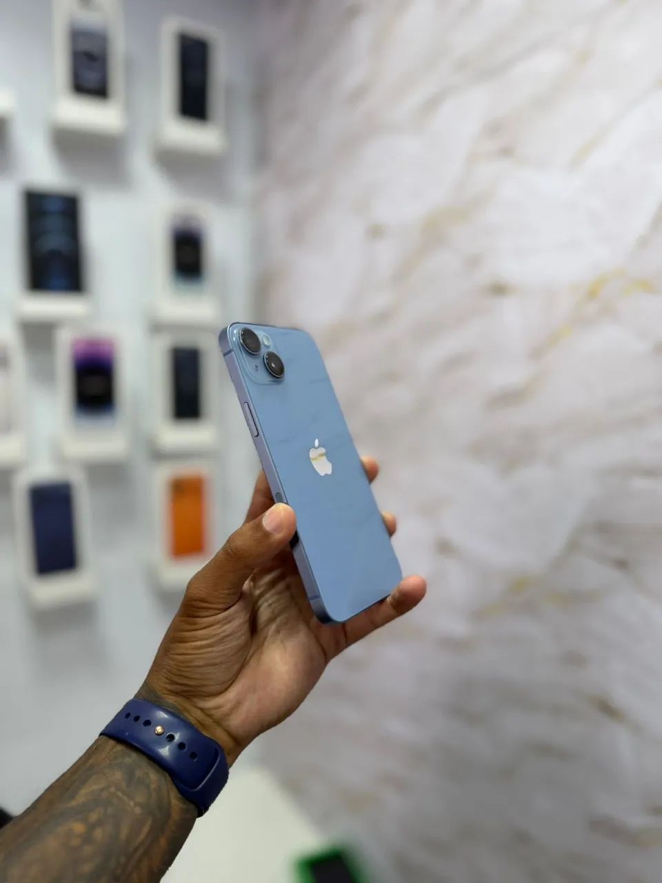 IPHONE 14 PLUS - 256GB ? R$2.999 - Foto 2
